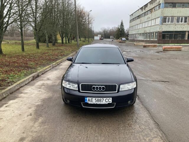 Черный Ауди А4, объемом двигателя 2 л и пробегом 216 тыс. км за 4500 $, фото 1 на Automoto.ua