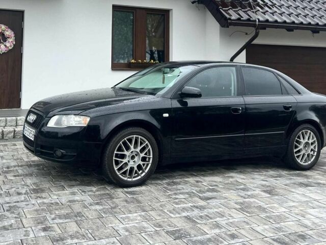 Чорний Ауді А4, об'ємом двигуна 2 л та пробігом 348 тис. км за 1382 $, фото 1 на Automoto.ua