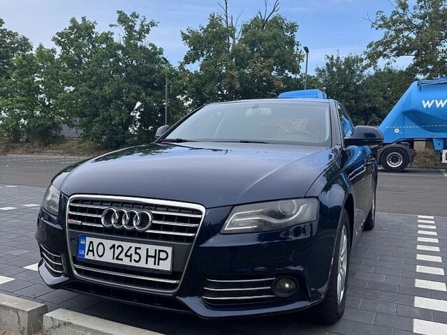 Чорний Ауді А4, об'ємом двигуна 1.8 л та пробігом 335 тис. км за 5282 $, фото 1 на Automoto.ua