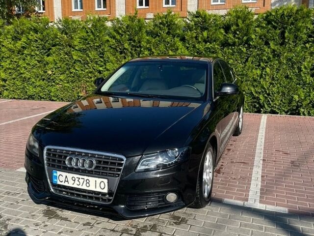 Чорний Ауді А4, об'ємом двигуна 1.8 л та пробігом 250 тис. км за 6500 $, фото 1 на Automoto.ua