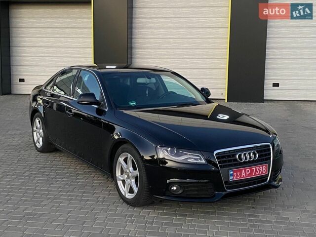 Черный Ауди А4, объемом двигателя 1.8 л и пробегом 243 тыс. км за 8600 $, фото 1 на Automoto.ua