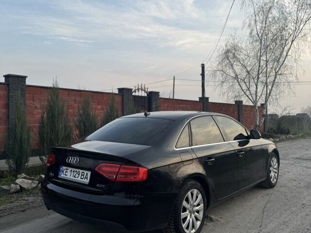 Черный Ауди А4, объемом двигателя 2 л и пробегом 172 тыс. км за 7999 $, фото 1 на Automoto.ua