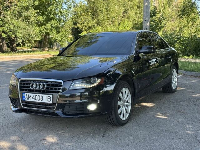 Чорний Ауді А4, об'ємом двигуна 2 л та пробігом 175 тис. км за 9525 $, фото 1 на Automoto.ua