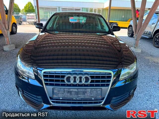 Чорний Ауді А4, об'ємом двигуна 1.8 л та пробігом 137 тис. км за 7200 $, фото 1 на Automoto.ua