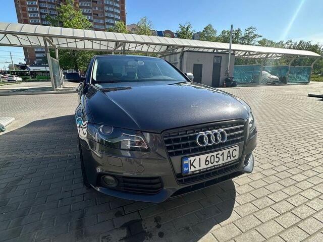 Черный Ауди А4, объемом двигателя 1.8 л и пробегом 240 тыс. км за 8500 $, фото 1 на Automoto.ua
