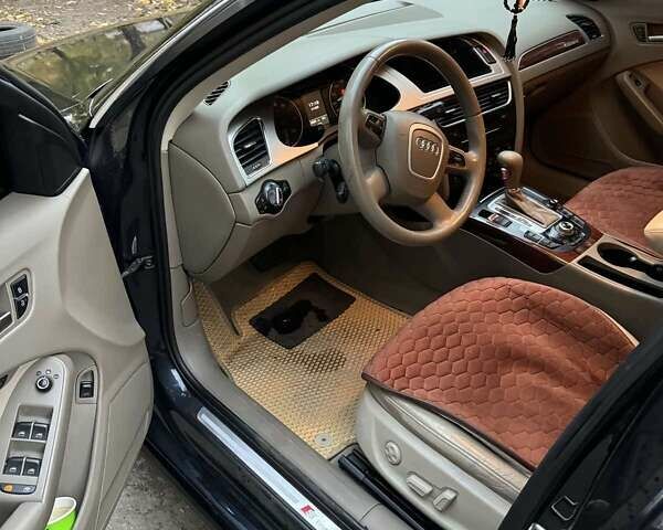 Черный Ауди А4, объемом двигателя 1.98 л и пробегом 230 тыс. км за 9300 $, фото 1 на Automoto.ua