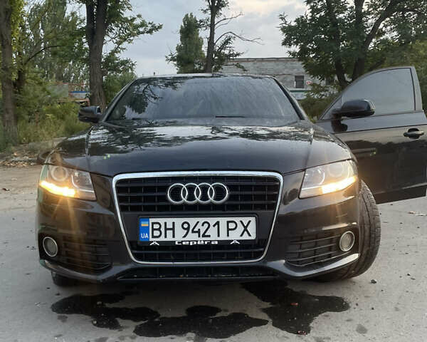 Черный Ауди А4, объемом двигателя 1.98 л и пробегом 181 тыс. км за 10500 $, фото 1 на Automoto.ua