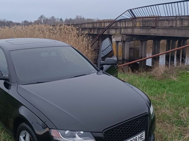 Черный Ауди А4, объемом двигателя 2 л и пробегом 305 тыс. км за 11000 $, фото 1 на Automoto.ua