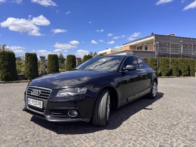 Чорний Ауді А4, об'ємом двигуна 2 л та пробігом 330 тис. км за 11090 $, фото 1 на Automoto.ua