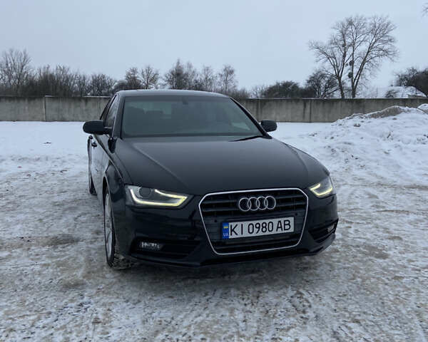 Черный Ауди А4, объемом двигателя 1.98 л и пробегом 190 тыс. км за 12000 $, фото 1 на Automoto.ua