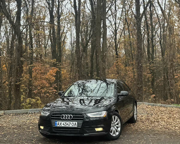 Черный Ауди А4, объемом двигателя 1.98 л и пробегом 267 тыс. км за 9200 $, фото 1 на Automoto.ua