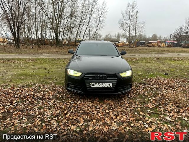 Черный Ауди А4, объемом двигателя 2 л и пробегом 260 тыс. км за 9999 $, фото 1 на Automoto.ua