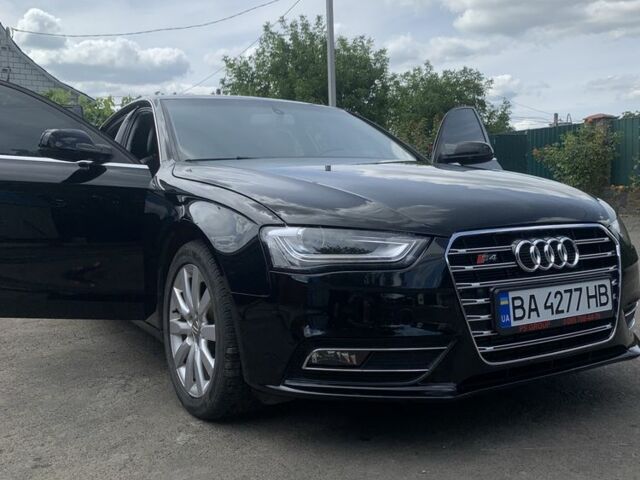 Черный Ауди А4, объемом двигателя 2 л и пробегом 202 тыс. км за 12950 $, фото 1 на Automoto.ua