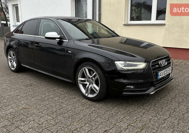 Черный Ауди А4, объемом двигателя 1.8 л и пробегом 180 тыс. км за 10700 $, фото 1 на Automoto.ua