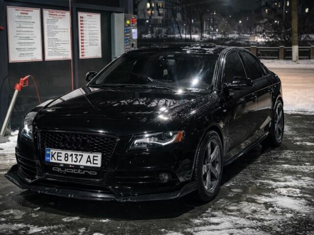 Чорний Ауді А4, об'ємом двигуна 2 л та пробігом 217 тис. км за 11600 $, фото 1 на Automoto.ua