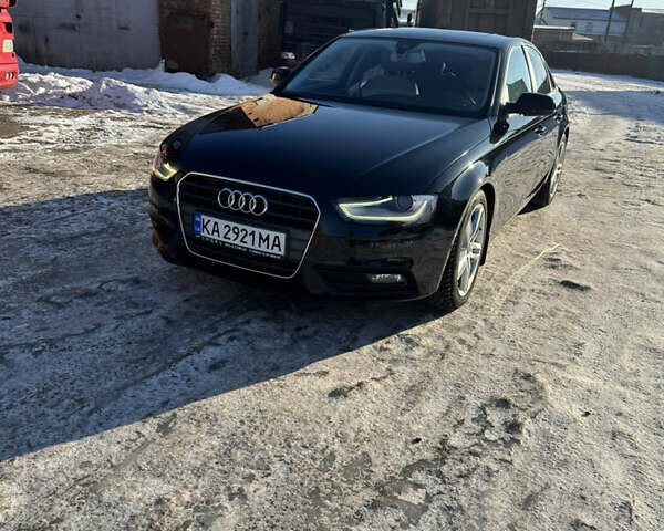 Черный Ауди А4, объемом двигателя 1.97 л и пробегом 215 тыс. км за 13600 $, фото 1 на Automoto.ua