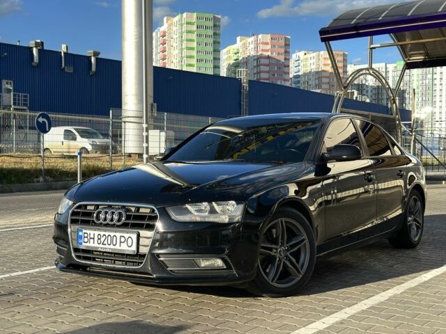 Ауди А4 2012 в Одессе на Automoto.ua Черный Ауди А4, объемом двигателя 2 л и пробегом 290 тыс. км за 11700 $, фото 1 на Automoto.ua