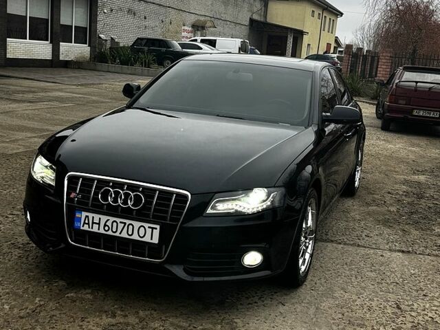Чорний Ауді А4, об'ємом двигуна 2 л та пробігом 0 тис. км за 11200 $, фото 1 на Automoto.ua