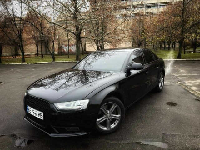 Черный Ауди А4, объемом двигателя 2 л и пробегом 260 тыс. км за 12000 $, фото 1 на Automoto.ua