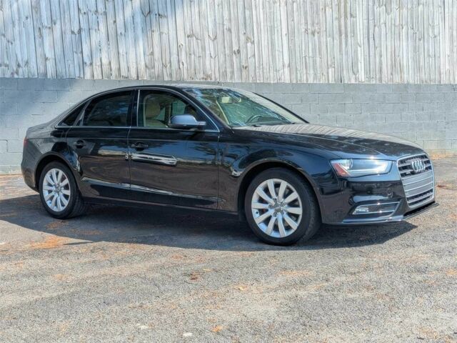 Чорний Ауді А4, об'ємом двигуна 2 л та пробігом 88 тис. км за 4500 $, фото 1 на Automoto.ua