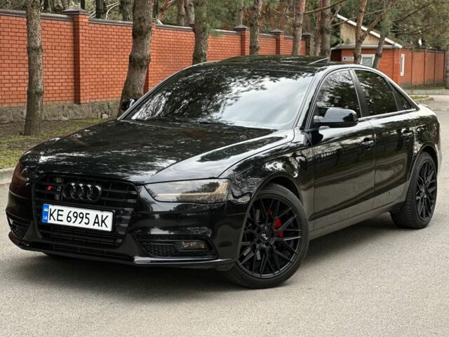 Черный Ауди А4, объемом двигателя 2 л и пробегом 169 тыс. км за 11200 $, фото 1 на Automoto.ua