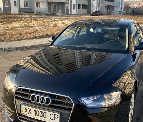 Черный Ауди А4, объемом двигателя 1.8 л и пробегом 137 тыс. км за 12058 $, фото 1 на Automoto.ua