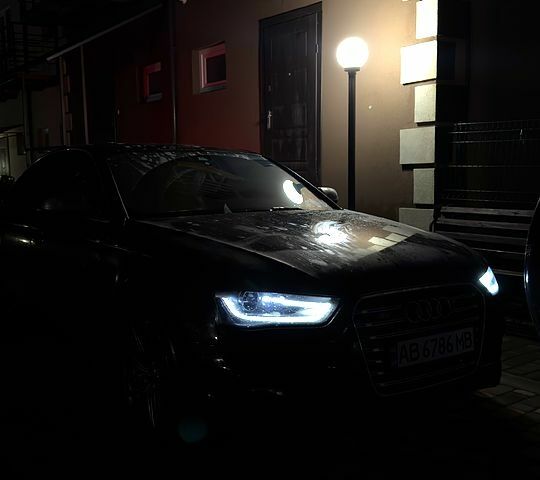 Черный Ауди А4, объемом двигателя 3 л и пробегом 135 тыс. км за 16500 $, фото 1 на Automoto.ua