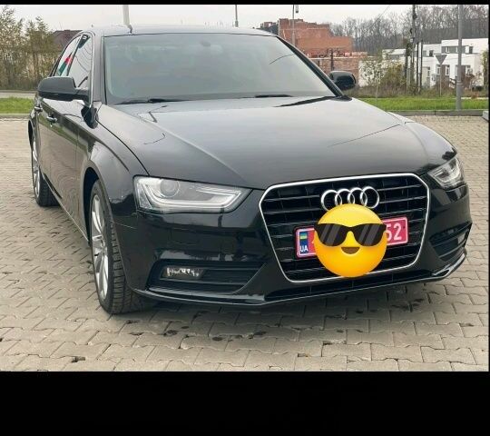 Чорний Ауді А4, об'ємом двигуна 2 л та пробігом 140 тис. км за 381 $, фото 1 на Automoto.ua