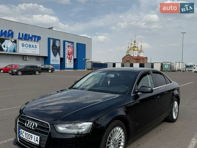 Черный Ауди А4, объемом двигателя 1.8 л и пробегом 210 тыс. км за 10500 $, фото 1 на Automoto.ua