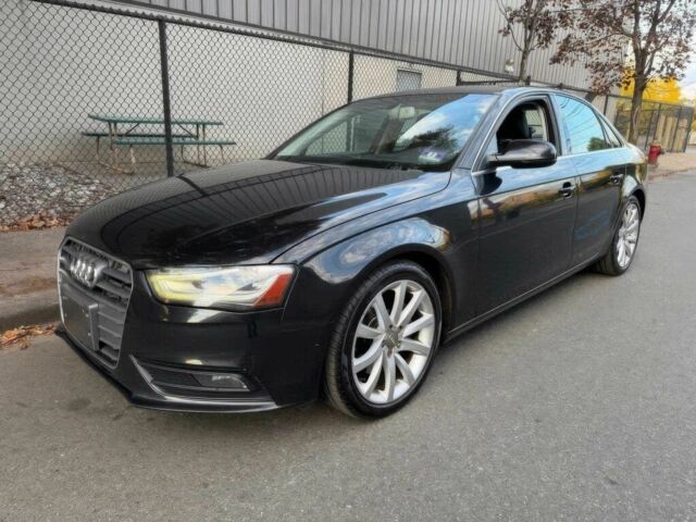 Чорний Ауді А4, об'ємом двигуна 2 л та пробігом 81 тис. км за 2000 $, фото 1 на Automoto.ua