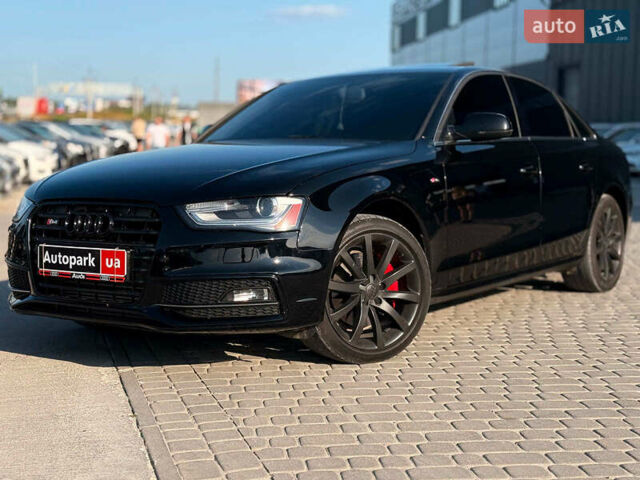 Чорний Ауді А4, об'ємом двигуна 2 л та пробігом 235 тис. км за 11790 $, фото 1 на Automoto.ua
