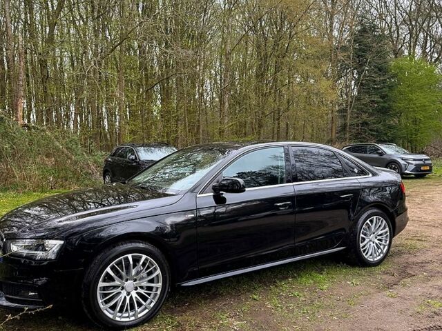 Чорний Ауді А4, об'ємом двигуна 2 л та пробігом 172 тис. км за 13200 $, фото 1 на Automoto.ua