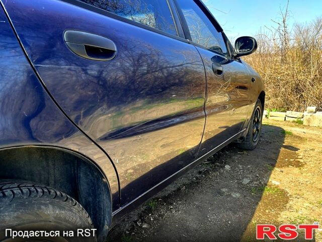 Чорний Ауді А4, об'ємом двигуна 2 л та пробігом 187 тис. км за 11700 $, фото 1 на Automoto.ua