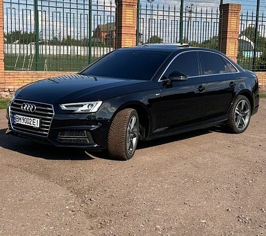 Черный Ауди А4, объемом двигателя 2 л и пробегом 90 тыс. км за 19950 $, фото 1 на Automoto.ua