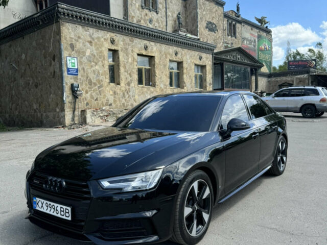 Черный Ауди А4, объемом двигателя 2 л и пробегом 170 тыс. км за 21000 $, фото 1 на Automoto.ua