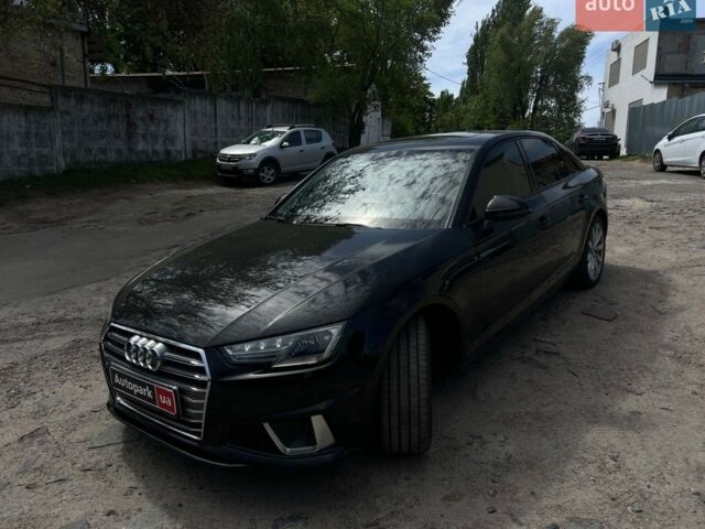 Черный Ауди А4, объемом двигателя 2 л и пробегом 156 тыс. км за 16490 $, фото 1 на Automoto.ua