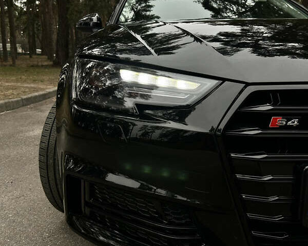 Черный Ауди А4, объемом двигателя 1.98 л и пробегом 37 тыс. км за 21700 $, фото 1 на Automoto.ua