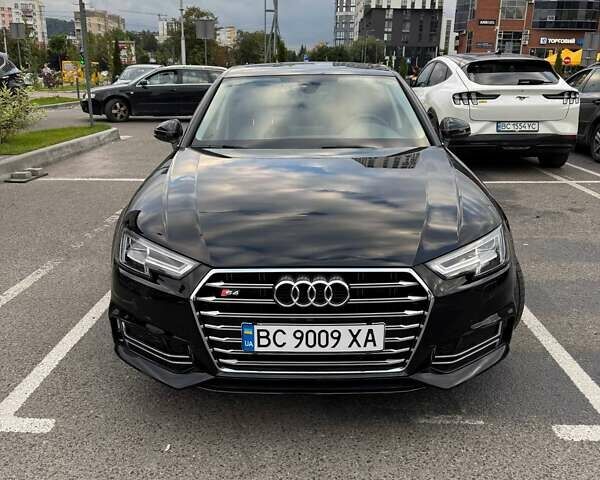 Чорний Ауді А4, об'ємом двигуна 2 л та пробігом 169 тис. км за 20500 $, фото 1 на Automoto.ua