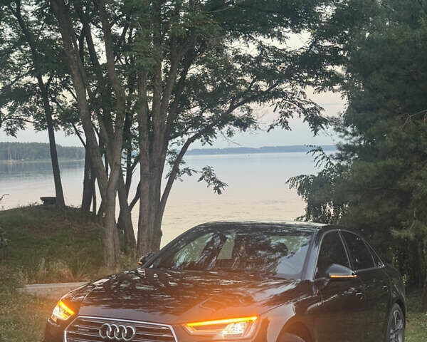 Черный Ауди А4, объемом двигателя 1.98 л и пробегом 117 тыс. км за 22000 $, фото 1 на Automoto.ua