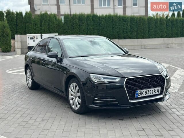 Чорний Ауді А4, об'ємом двигуна 1.98 л та пробігом 165 тис. км за 15400 $, фото 1 на Automoto.ua