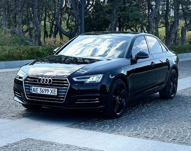Черный Ауди А4, объемом двигателя 1.98 л и пробегом 120 тыс. км за 19500 $, фото 1 на Automoto.ua
