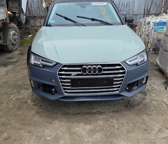 Чорний Ауді А4, об'ємом двигуна 2 л та пробігом 153 тис. км за 11000 $, фото 1 на Automoto.ua