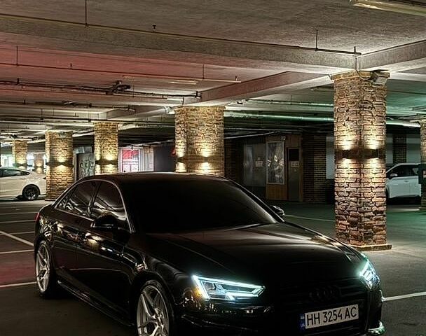 Черный Ауди А4, объемом двигателя 1.98 л и пробегом 129 тыс. км за 17900 $, фото 1 на Automoto.ua