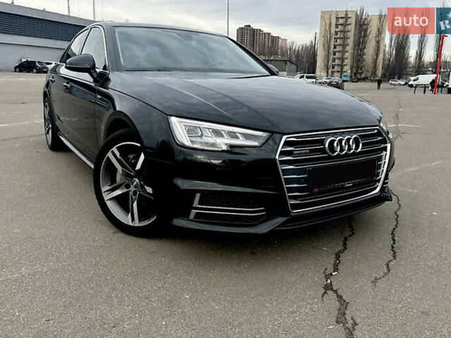Черный Ауди А4, объемом двигателя 1.98 л и пробегом 98 тыс. км за 17000 $, фото 1 на Automoto.ua