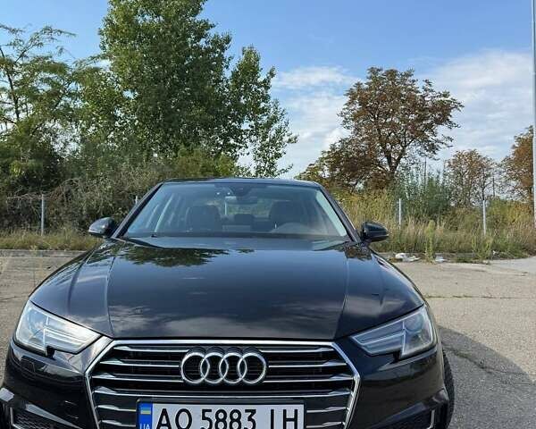 Черный Ауди А4, объемом двигателя 2 л и пробегом 190 тыс. км за 2000 $, фото 1 на Automoto.ua