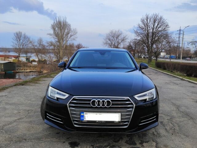 Черный Ауди А4, объемом двигателя 2 л и пробегом 114 тыс. км за 16700 $, фото 1 на Automoto.ua
