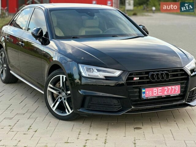 Чорний Ауді А4, об'ємом двигуна 2 л та пробігом 136 тис. км за 18250 $, фото 1 на Automoto.ua