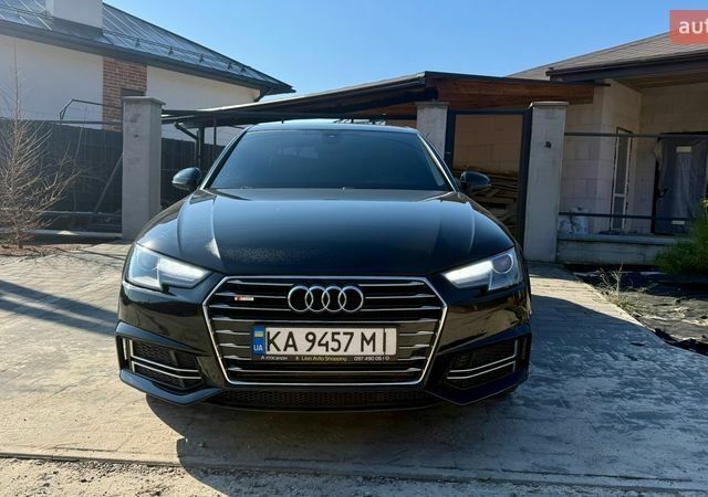 Черный Ауди А4, объемом двигателя 2 л и пробегом 103 тыс. км за 18500 $, фото 1 на Automoto.ua