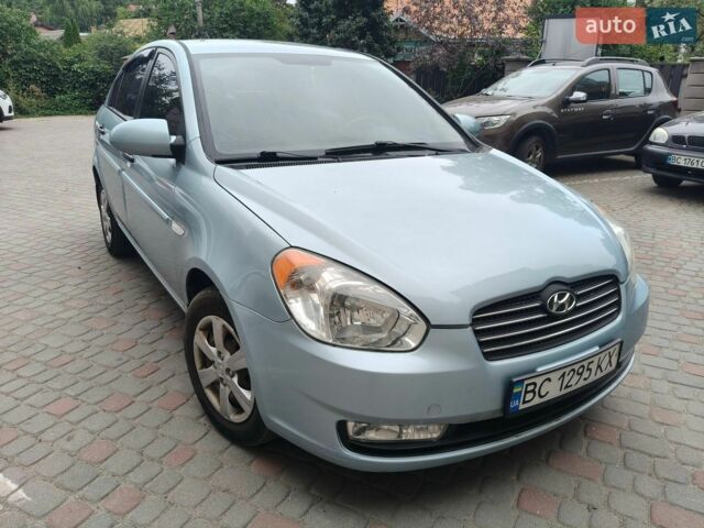 Черный Ауди А4, объемом двигателя 2 л и пробегом 282 тыс. км за 12800 $, фото 1 на Automoto.ua