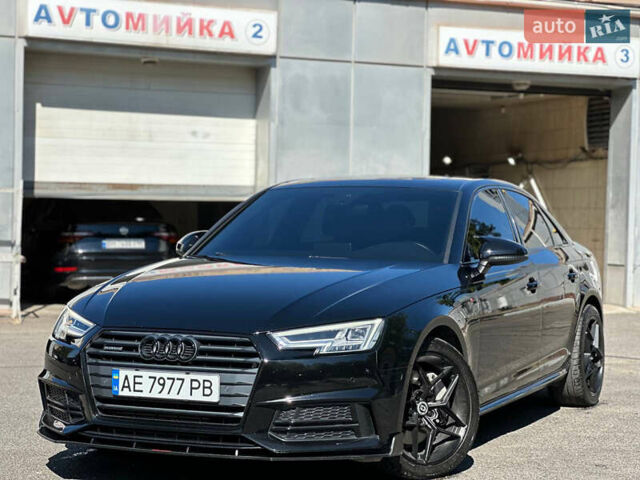 Ауди А4 2017 в Кривом Роге на Automoto.ua Черный Ауди А4, объемом двигателя 1.98 л и пробегом 184 тыс. км за 23000 $, фото 1 на Automoto.ua